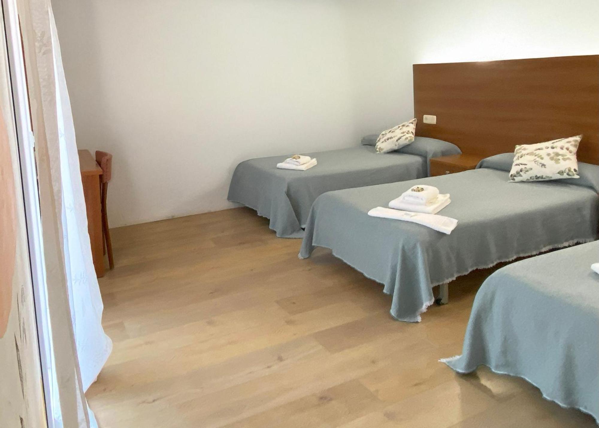Hotel Medium Montecarlo Palafrugell Rum bild