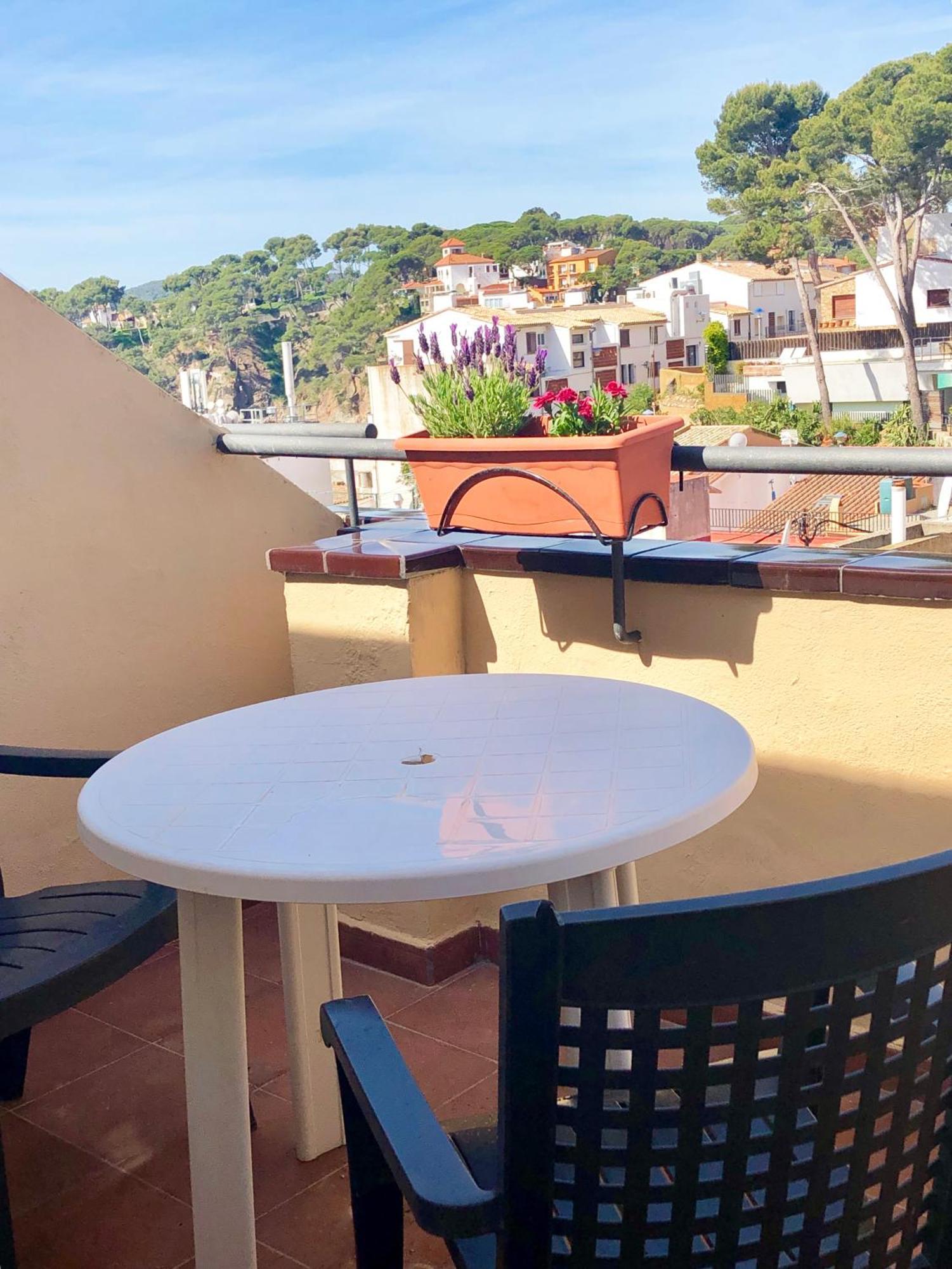 Hotel Medium Montecarlo Palafrugell Rum bild